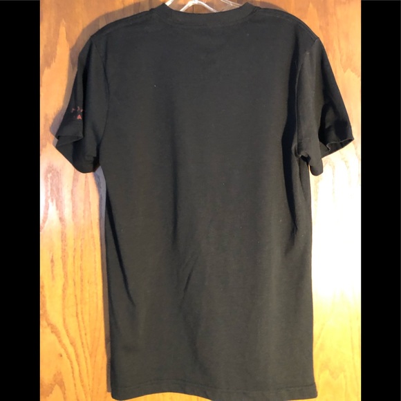 Oakley Short Sleeve T shirt size S - Picture 2 of 3